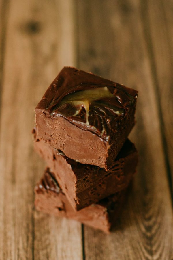 chocolate caramel cheesecake flavored fudge