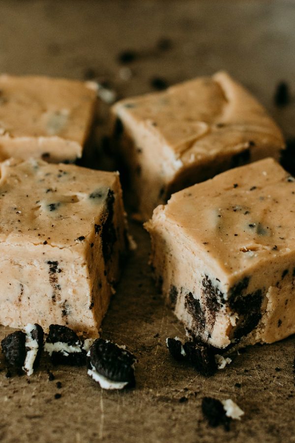 peanut butter cookie slices of fudge